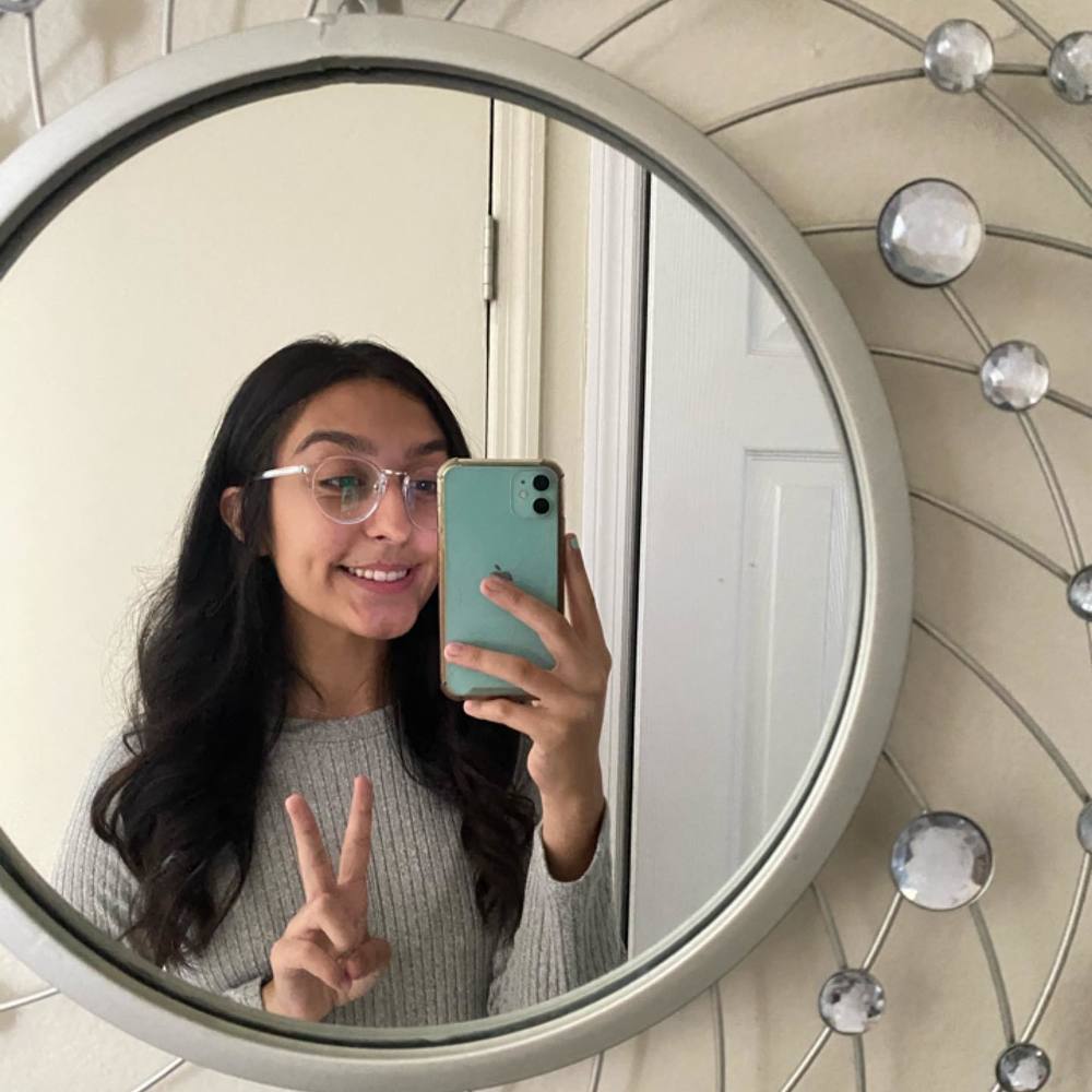 Meet your Posher, Kaylana